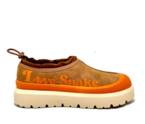 UGG Tasman Hybrid A-2